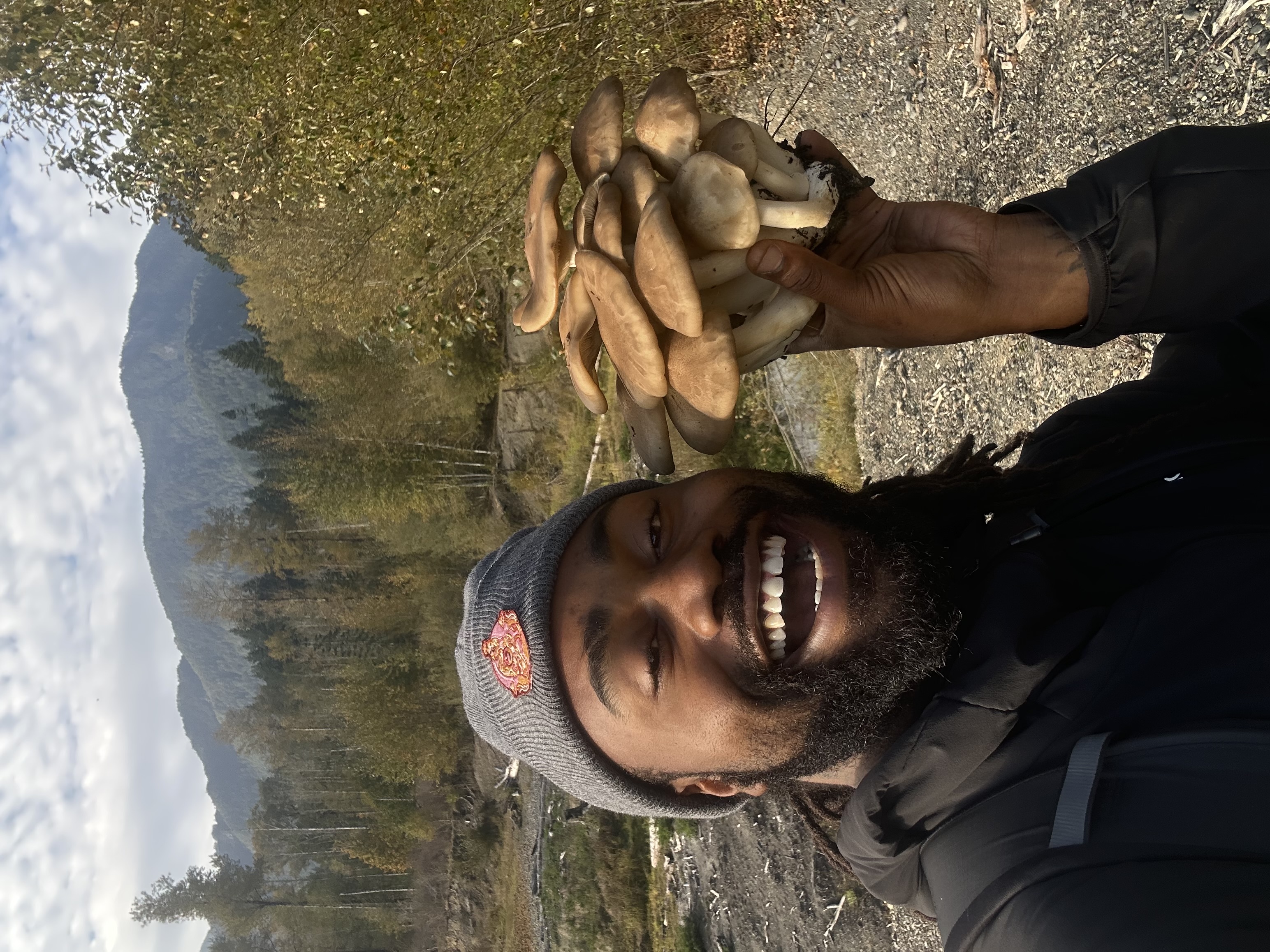 Jaelon Jae Wright, mycologist and Southwest Funga Fest featured educator